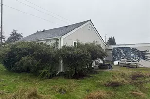 509 E 65th St, Tacoma, WA 98404 - Photo 5