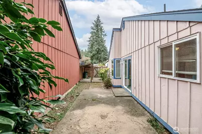 647 Malibu Drive SE, Lacey, WA 98503 - Photo 27