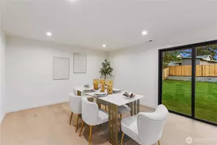 11715 SE 64th St, Bellevue, WA 98006 - Photo 11