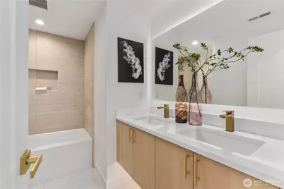 11715 SE 64th Street, Bellevue, WA 98006 - Photo 17