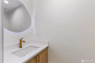 11715 SE 64th St, Bellevue, WA 98006 - Photo 13