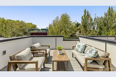 1108 B 34th Avenue, Seattle, WA 98122 - Photo 17