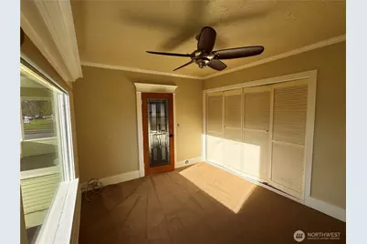 239 W 5th Street, Port Angeles, WA 98362 - Photo 9