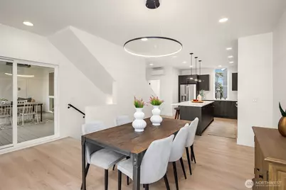 13548 39th Avenue NE, Seattle, WA 98125 - Photo 9