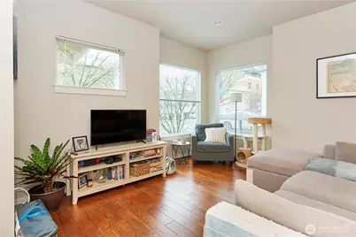 554 Prospect Street, Seattle, WA 98109 - Photo 17