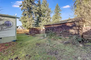 8009 195th St E, Spanaway, WA 98387 - Photo 21