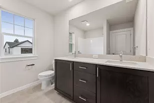 11405 SE 83rd Pl, Newcastle, WA 98056 - Photo 17