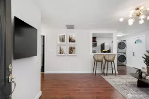 3513 NE 6th Pl, Renton, WA 98056 - Photo 7