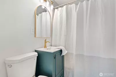 3238 Robin Avenue, Bremerton, WA 98310 - Photo 13