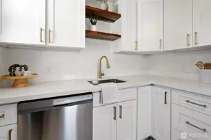 3238 Robin Ave, Bremerton, WA 98310 - Photo 5