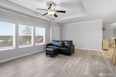 5452 Meeker Drive, Kalama, WA 98685 - Photo 7