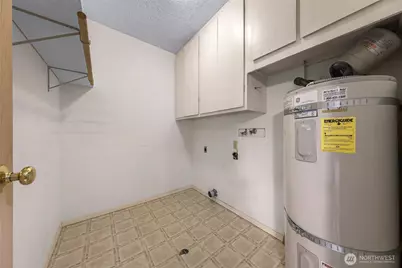 1834 NE Sumner Drive, Oak Harbor, WA 98277 - Photo 23