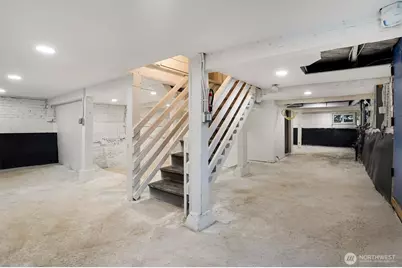 3443 21st Avenue W, Seattle, WA 98199 - Photo 23