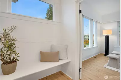 3443 21st Avenue W, Seattle, WA 98199 - Photo 3