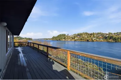 2644 Stevens Drive, Bremerton, WA 98312 - Photo 3