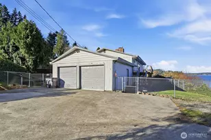 2644 Stevens Dr, Bremerton, WA 98312 - Photo 1
