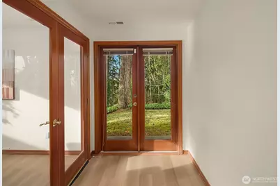 17027 136th Place SE, Renton, WA 98058 - Photo 17