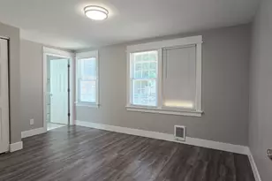 12053 70th Ave S, Seattle, WA 98178 - Photo 7