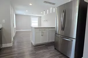 12053 70th Ave S, Seattle, WA 98178 - Photo 3