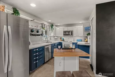 9312 Snowberry Circle W, University Place, WA 98467 - Photo 7