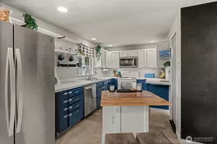 9312 Snowberry Cir W, University Place, WA 98467 - Photo 7