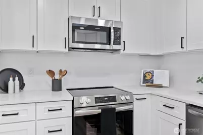 10618 100th Street SW, Tacoma, WA 98498 - Photo 9