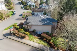 9216 NW Bartolomew Dr, Portland, OR 97229 - Photo 29