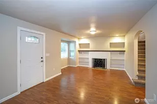 407 18th St SW, Puyallup, WA 98371 - Photo 3