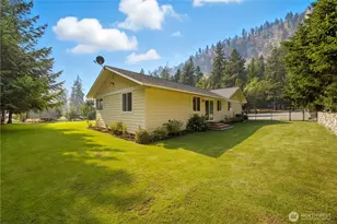 4621 Navarre Coulee Rd, Chelan, WA 98816 - Photo 7