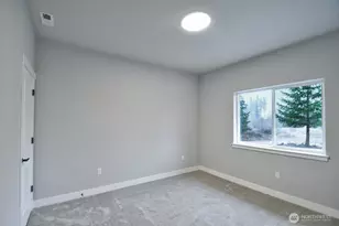 900 Barbara Ln, Centralia, WA 98531 - Photo 11