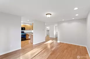 3259 Northlake Way NW, Bremerton, WA 98312 - Photo 9