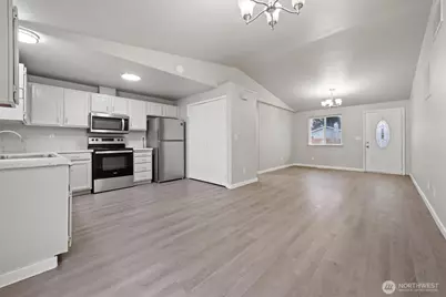 445 E Rainer Street, Othello, WA 99344 - Photo 11