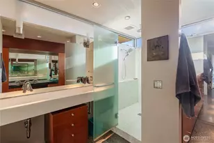 2369 Fairview Ave E, Seattle, WA 98102 - Photo 33