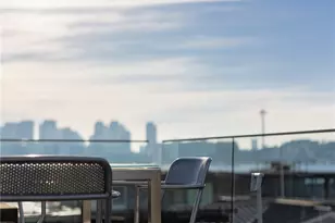 2369 Fairview Ave E, Seattle, WA 98102 - Photo 25