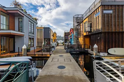 2369 Fairview Avenue E #6, Seattle, WA 98102 - Photo 9