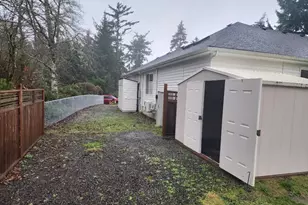 723 Trinity Ct SE, Ocean Shores, WA 98569 - Photo 35