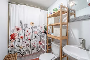 707 Alvord Ave N, Kent, WA 98031 - Photo 15