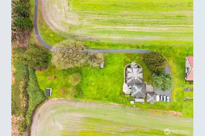 4205 204th St NE, Arlington, WA 98223 - Photo 33