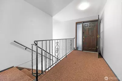 17904 23rd Lane NE #E-301, Shoreline, WA 98155 - Photo 3