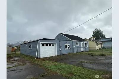 608 W Scott Street, Aberdeen, WA 98520 - Photo 3
