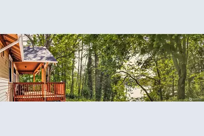 6810 NE Bergman Road, Bainbridge Island, WA 98110 - Photo 5