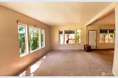 6810 NE Bergman Road, Bainbridge Island, WA 98110 - Photo 13