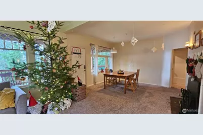 6810 NE Bergman Road, Bainbridge Island, WA 98110 - Photo 21