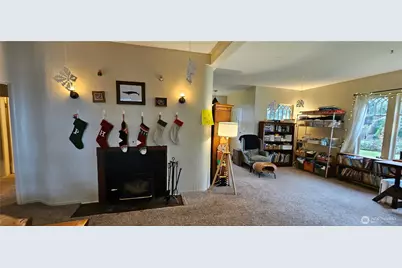 6810 NE Bergman Road, Bainbridge Island, WA 98110 - Photo 17