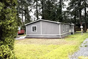8215 192nd St Ct E, Spanaway, WA 98387 - Photo 23