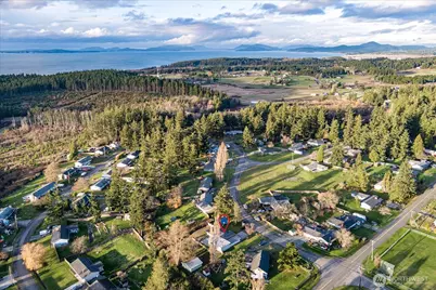 1321 Orchard Loop, Oak Harbor, WA 98277 - Photo 37