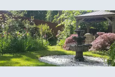 16114 SE Newport Way, Bellevue, WA 98006 - Photo 35