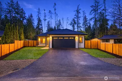 13902 Lakeview Way NW, Gig Harbor, WA 98329 - Photo 1