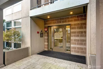 3221 SW Avalon Way #313, Seattle, WA 98126 - Photo 31