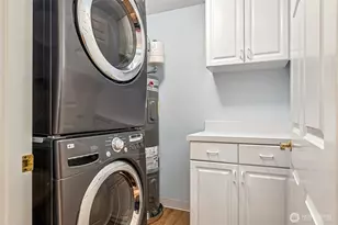 3221 SW Avalon Way, Seattle, WA 98126 - Photo 13